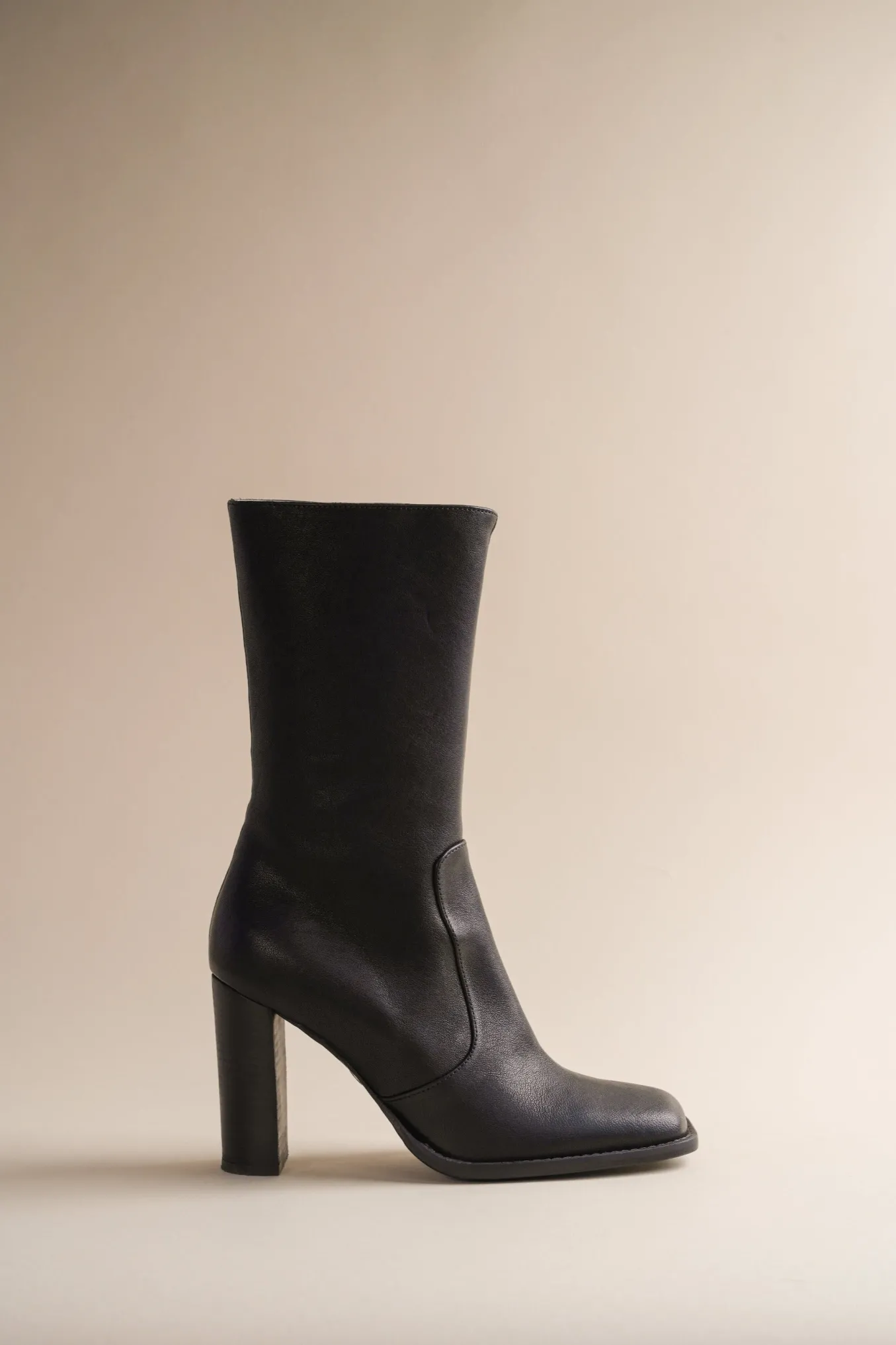 Lauryn Boot In Midnight