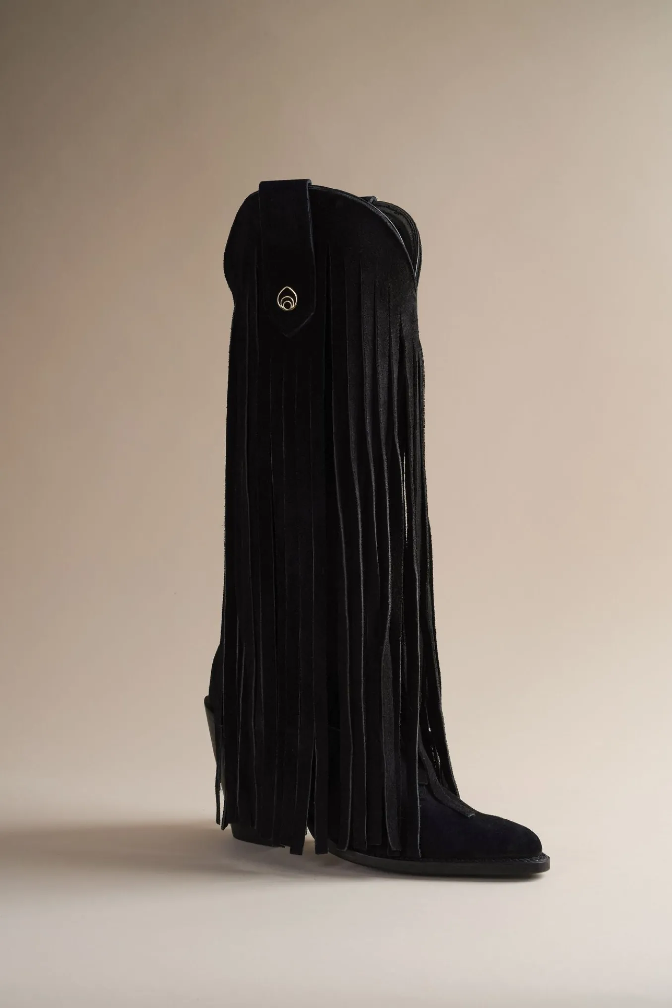 Atlas Boots In Fringe In Midnight