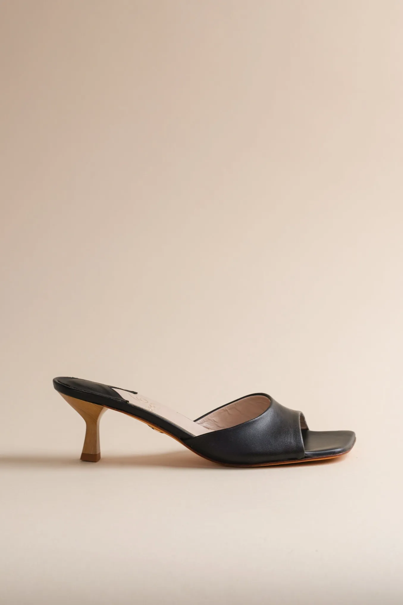 Midnight Tuesday Mule