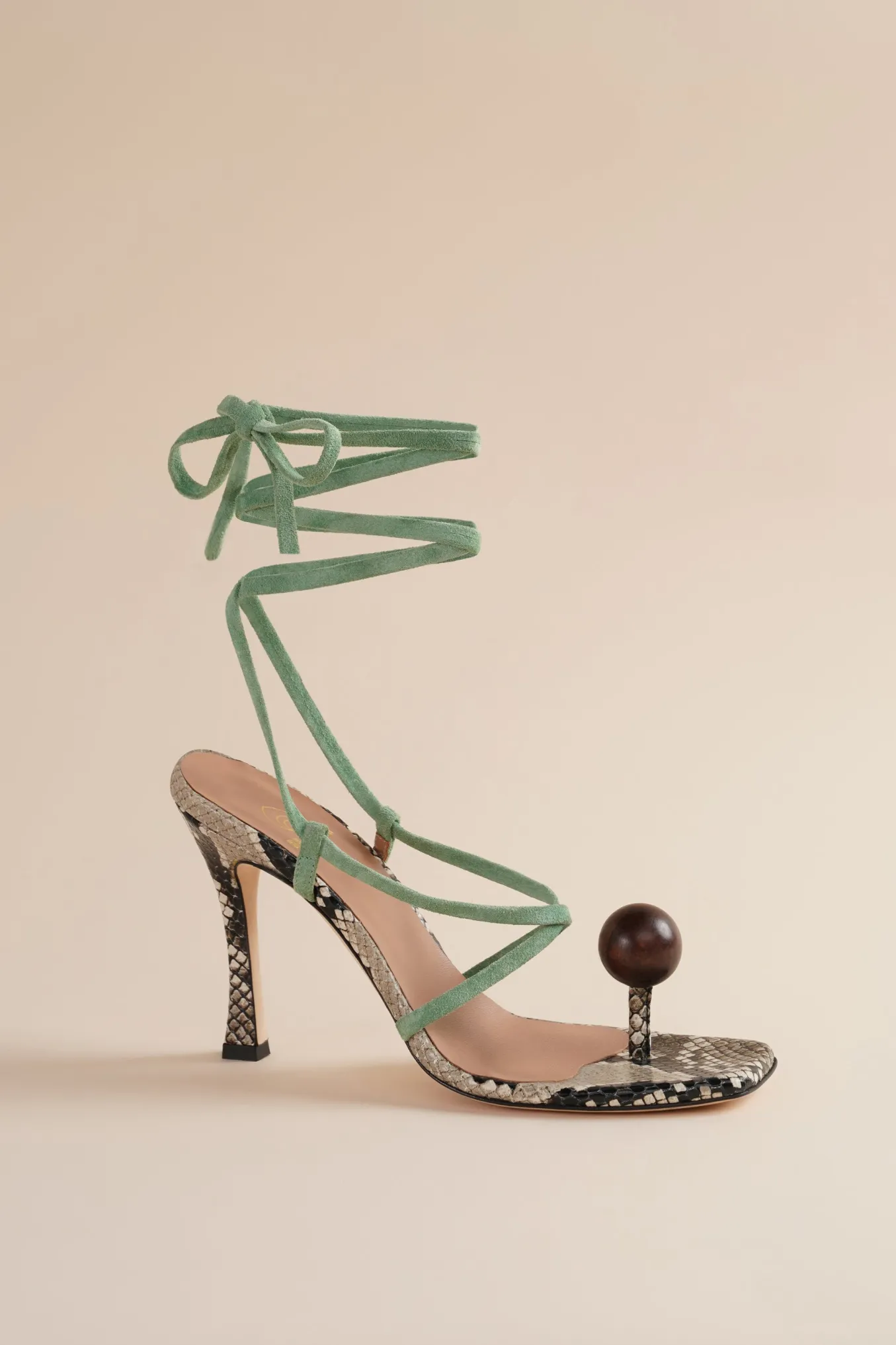 Globe Sandals In Cactus