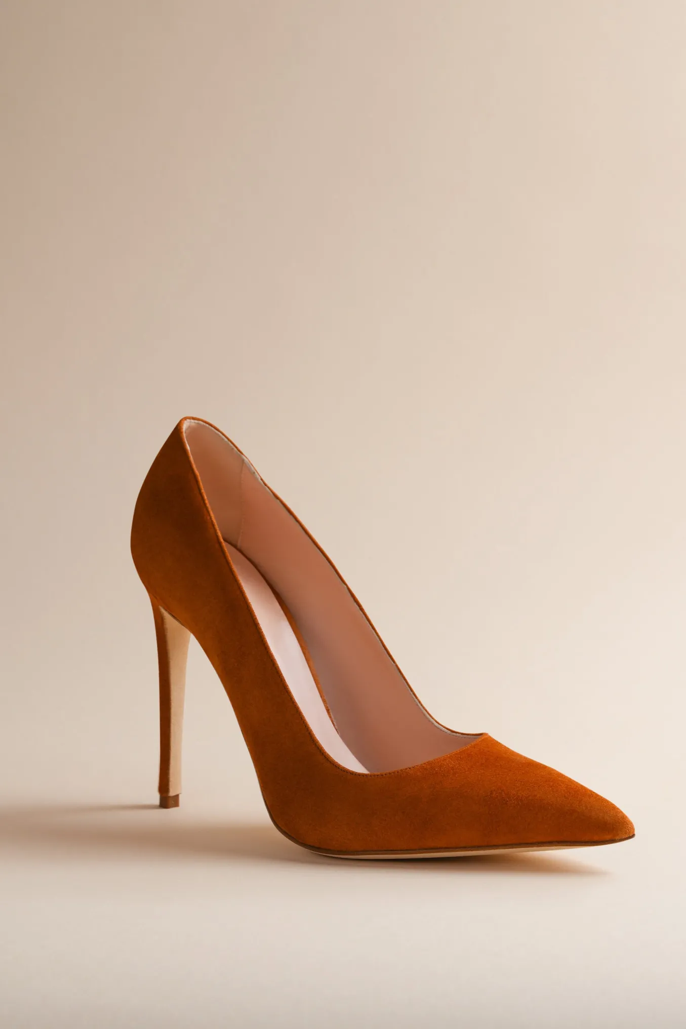 Nude Pump In Maya
